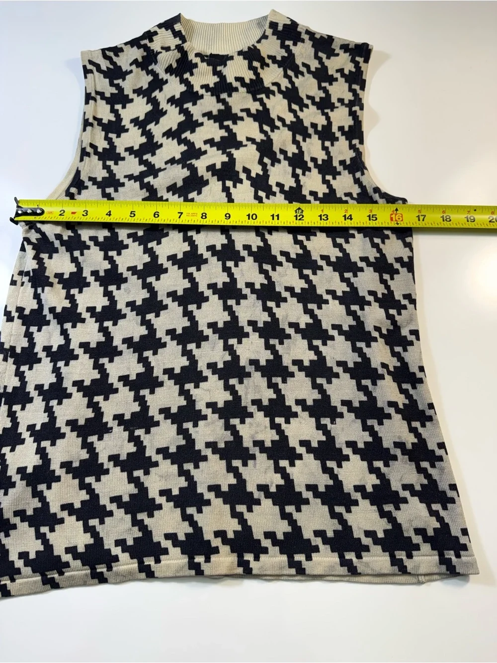 august silk sleeveless houndstooth